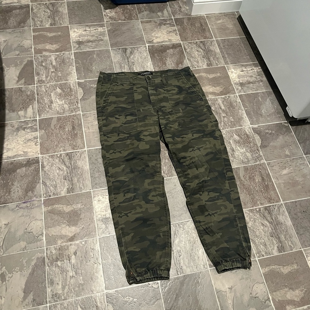 Liverpool Women's Camouflage Straight Leg Pants